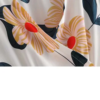 2019 lete nové Pomi dovolenku vietor tvaru tlač rozstrapatené šaty kvetinový plážové šaty Ženský pás