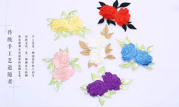5 Kus/ veľa 3D multicolor ruže, kvety škvrny čipky textílie vyšívané šaty diy príslušenstvo 5.5*8 cm CM Široké.