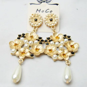 Barokový Náušnice Žena Pendientes Mujer Moda 2018 Zlaté Náušnice Pre Ženy Pearl Flower Latríny Náušnice Šperky Oorbellen