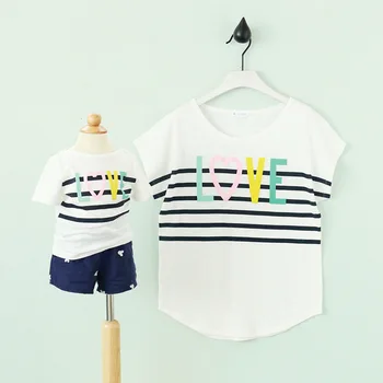 Detské oblečenie 2016 Letné Módy Baby chlapci a Dievčatá Tshirt roztomilý Bavlna prúžok slub krátke rukávy O-neck T-shirt LÁSKA