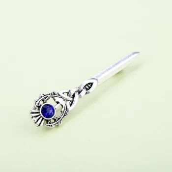 Dongsheng šperky Outlander Škótsko Bodliak Kvet Bar brošňa Kolíky Modré Crystal odznaky, Brošne Ženy Elegantný Boutique
