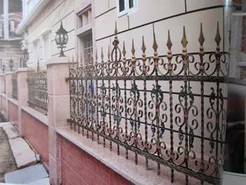 Hench shanghai factory veľkoobchod vonkajšie dekoratívne kovaného železa plot