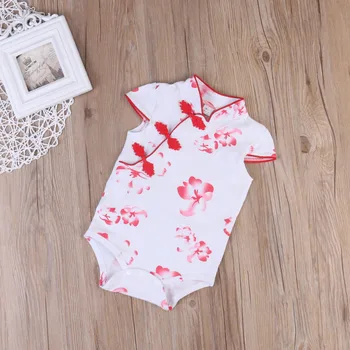 IN HORÚCICH Letných 2017 Novorodenca Baby Girl Kvetinový cheongsam Romper Jumpsuit Oblečenie 0-18 M Oblečenie