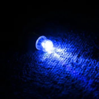 POSSBAY 4Pcs Blikajúce Auto Pneu Ventil Čiapky LED Kmeňových Ventil Čiapky Modrá Motocyklových Kolies Príslušenstvo Prachu Dôkaz Kryt LED Auto Pneumatiky