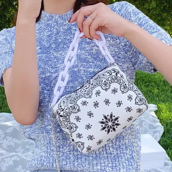 Podpazuší tašky pre ženy 2020 nová vlna módnych populárna reťazca messenger taška wild kešu kvet taška cez rameno