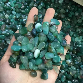 Prírodný leštený achát rozhádzané Zelené kamene achát kameň na ozdobu