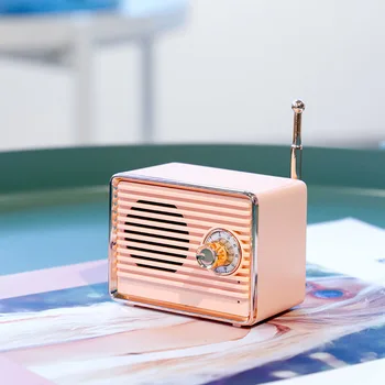 Retro Bezdrôtovej Komunikácie Reproduktor Rádio Tvar Ročník Mini Roztomilý Reproduktory 65x37.5x48MM EM88