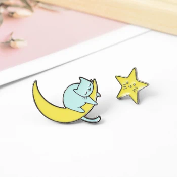 Roztomilý Star Smalt pin S Spiacu Mačku na Mesiac Brošňa Preklopke kolíky Odznaky Džínsové Oblečenie, Tašky kolíky Darček pre Chlapcov, Dievčatá Priateľov