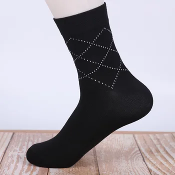 Seenimoe Bavlna Posádky Ponožky Pre Mužov Bežné Priedušná Neviditeľné Módne jednofarebné Ponožky 5 párov / veľa drop shipping