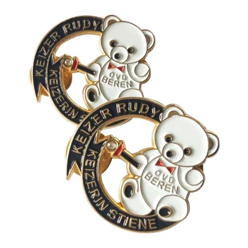 Vysoko kvalitné kovové odznak hot predaj roztomilý bear hollow pin k200394